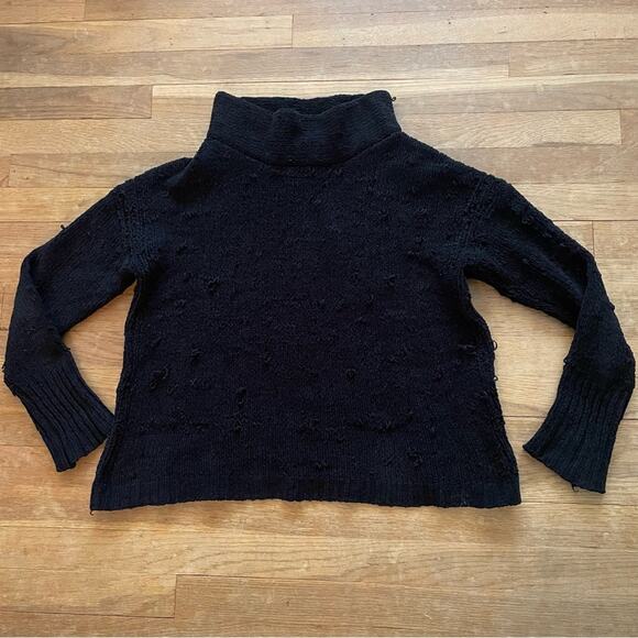 Catherine Malandrino black long sleeve sweater distressed b24 - Picture 1 of 4